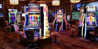 ape777 Free Play dashboard showing Liga 1 odds and live-dealer table selection